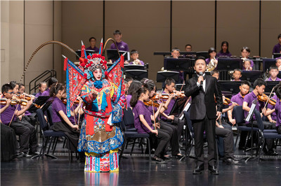 大型京劇交響音樂(lè)會(huì)《青梅煮酒&middot;少年英雄》精彩上演